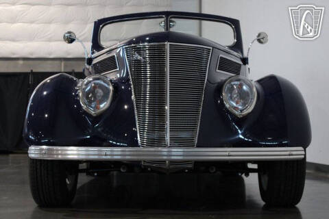 1937 Ford Phaeton