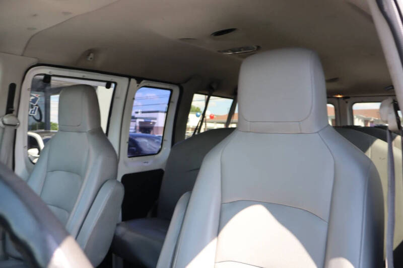 2014 Ford E-Series