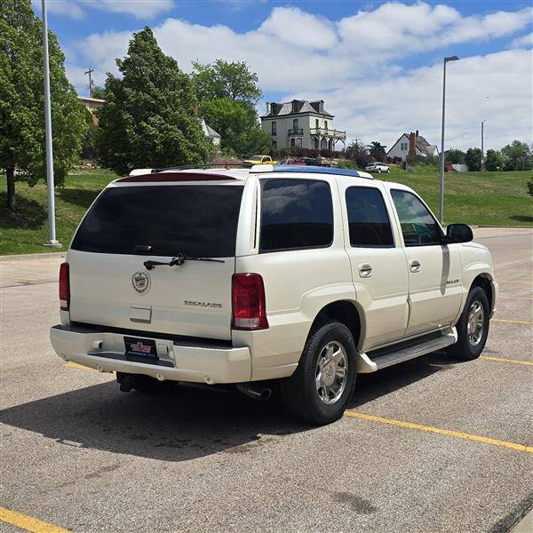 2005 Cadillac Escalade