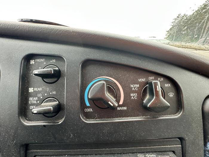 2001 Ford E-Series