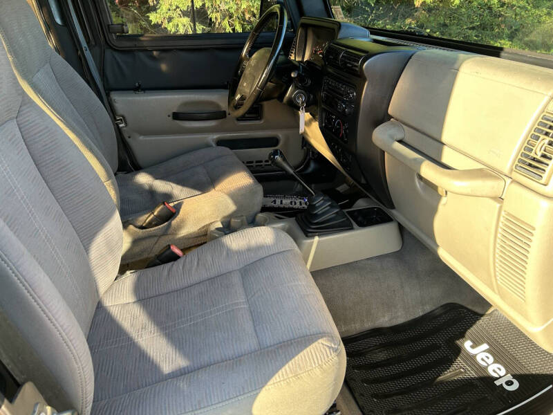 2003 Jeep Wrangler SE