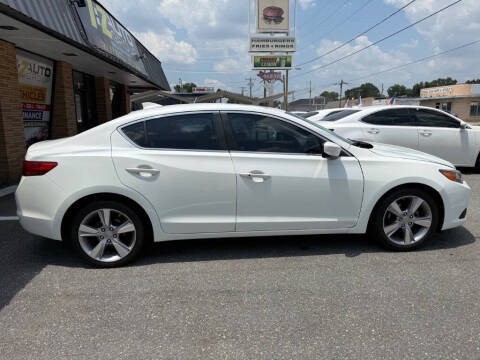 2013 Acura ILX 2.0L w/Tech