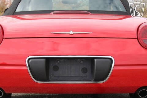 2002 Ford Thunderbird Deluxe