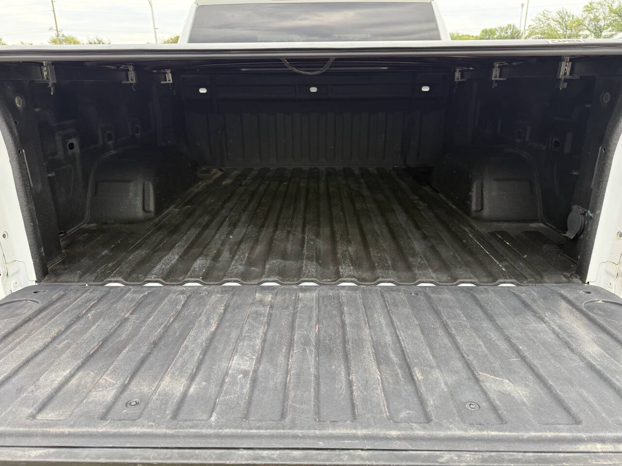 2022 Chevrolet Silverado 1500 LT photo 12