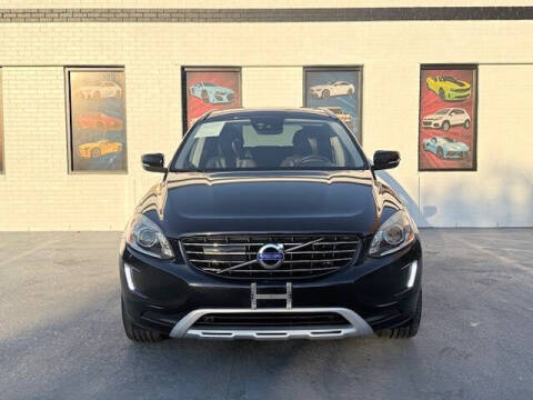 2017 Volvo XC60 T5 Dynamic