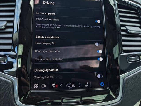 2023 Volvo XC90 B6 Plus Bright Theme 7P