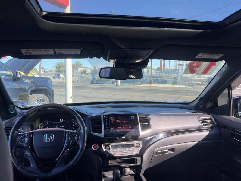 2019 Honda Ridgeline Black Edition