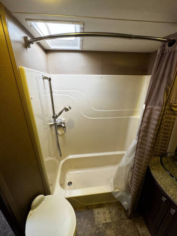 2014 Keystone RV Voltage