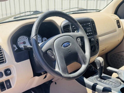 2006 Ford Escape XLS