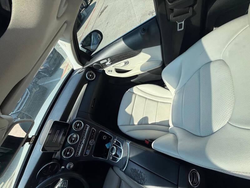 2017 Mercedes-Benz C-Class C 300