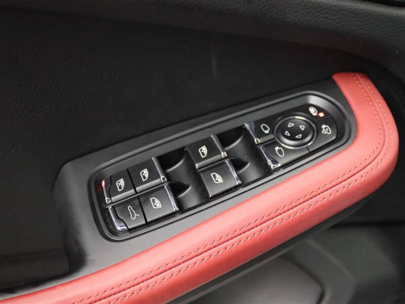 2020 Porsche Macan S