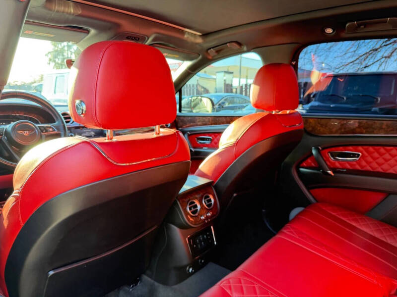 2019 Bentley Bentayga V8