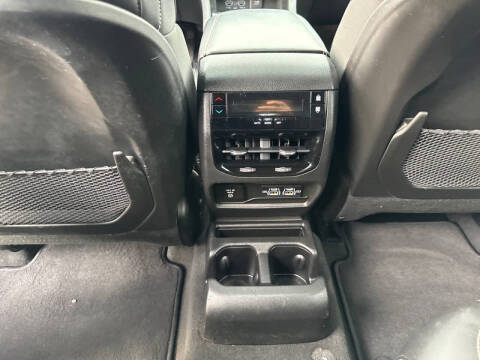 2022 Jeep Grand Cherokee L Altitude