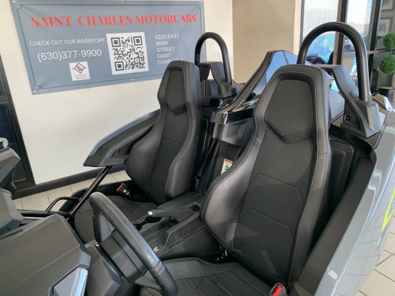 2023 Polaris Slingshot