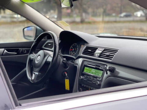 2014 Volkswagen Passat