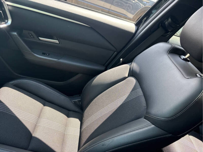 2023 Mazda CX-50 2.5 S Preferred Plus