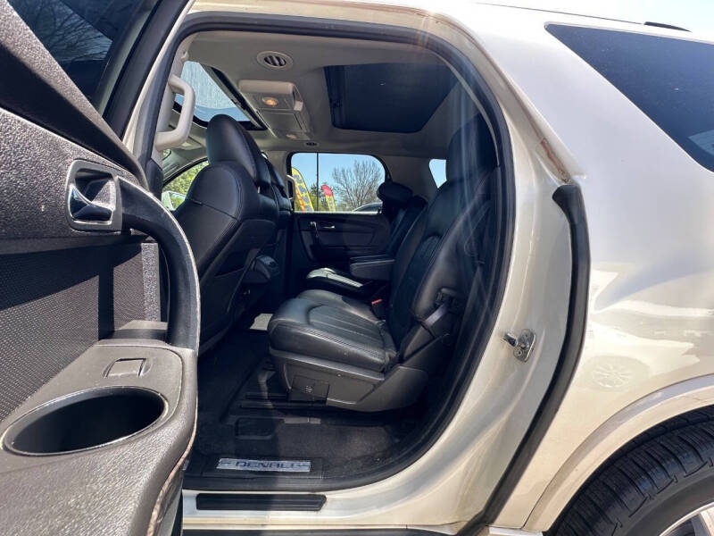 2011 GMC Acadia Denali
