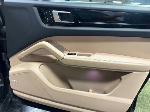 2022 Porsche Cayenne