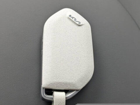 2024 Kia EV9 Light Long Range