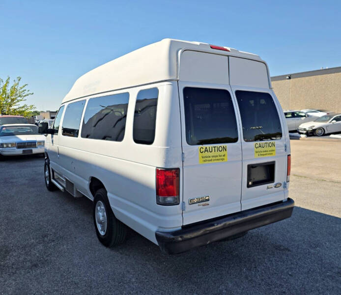 2013 Ford E-Series E-350 SD