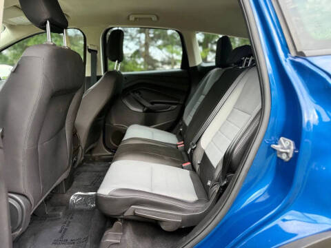2019 Ford Escape S
