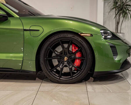 2023 Porsche Taycan GTS