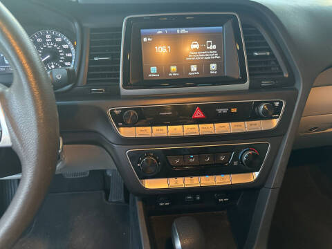 2018 Hyundai Sonata SE