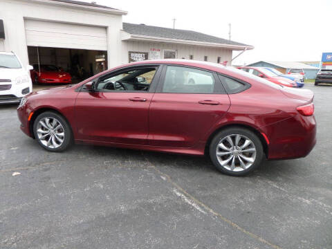 2015 Chrysler 200 S
