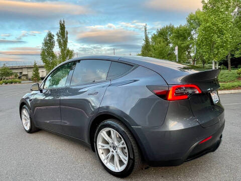 2020 Tesla Model Y Long Range