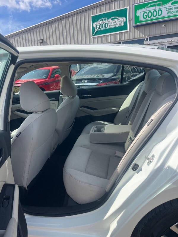 2022 Nissan Altima 2.5 SV