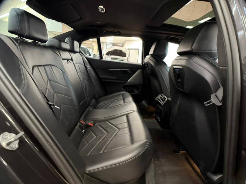 2024 BMW 5 Series 530i xDrive