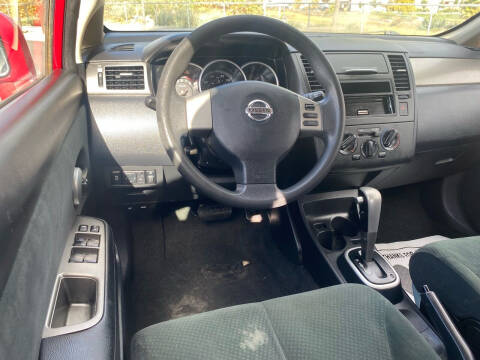 2012 Nissan Versa 1.8 S