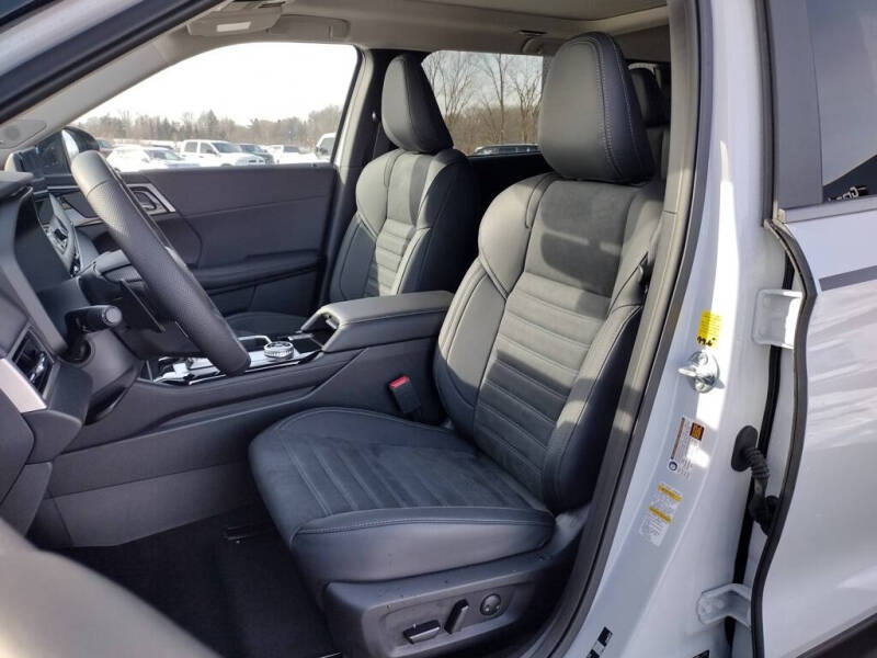 2026 Mitsubishi Outlander Trail Edition