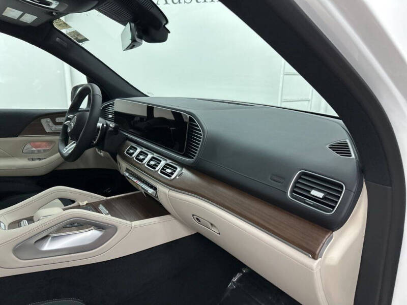 2026 Mercedes-Benz GLE AMG GLE 53