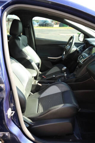 2017 Ford Focus ST