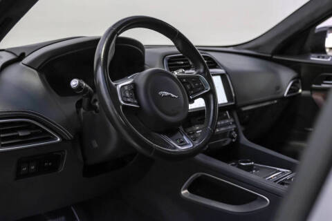 2018 Jaguar F-PACE S