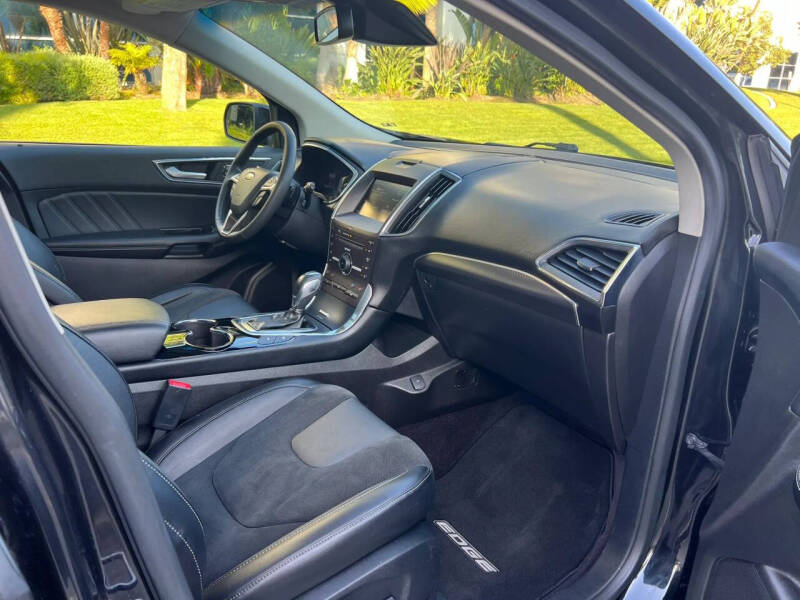 2015 Ford Edge Sport
