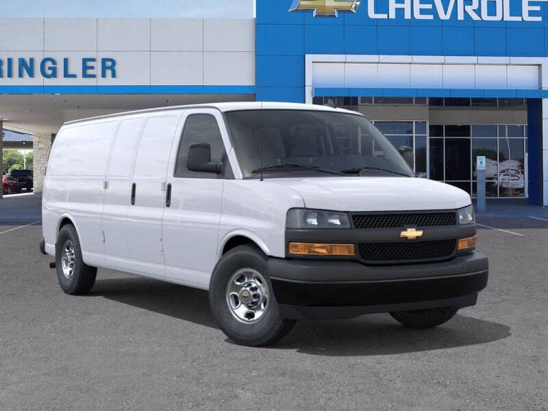 2025 Chevrolet Express 2500