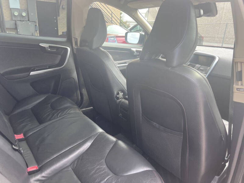 2012 Volvo XC60 3.2