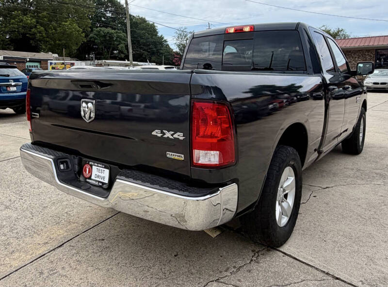 2017 RAM 1500 SLT
