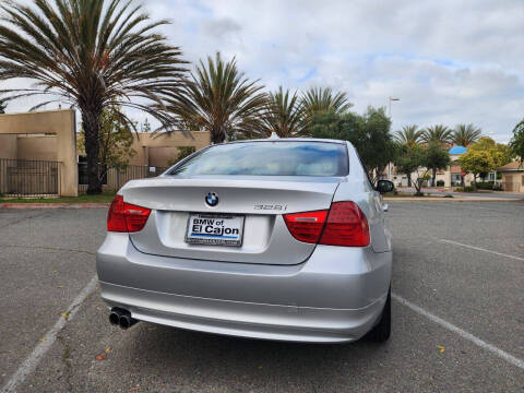 2011 BMW 3 Series 328i