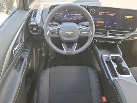 2026 Chevrolet Equinox EV LT 1