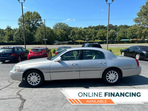 2007 Lincoln Town Car for sale at BP Auto Finders in Durham NC
