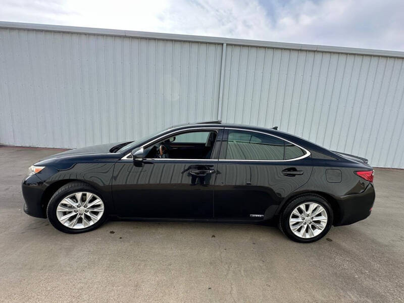 2014 Lexus ES 300h