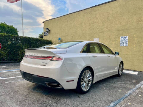 2014 Lincoln MKZ