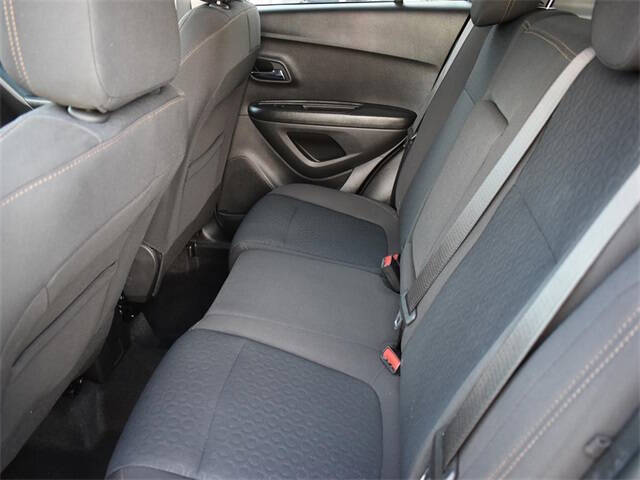 2022 Chevrolet Trax LS