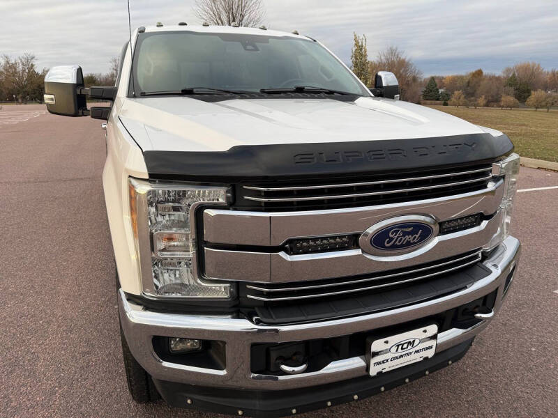 2017 Ford F-250 Super Duty Lariat