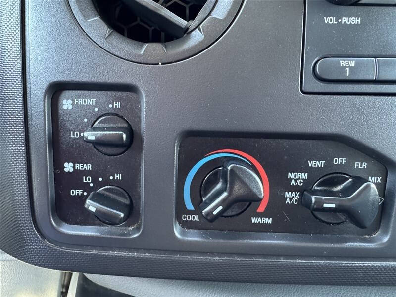 2011 Ford E-Series