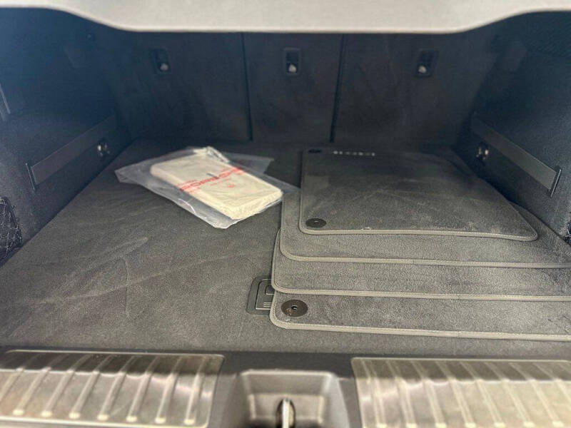 2024 Porsche Macan 4 Electric