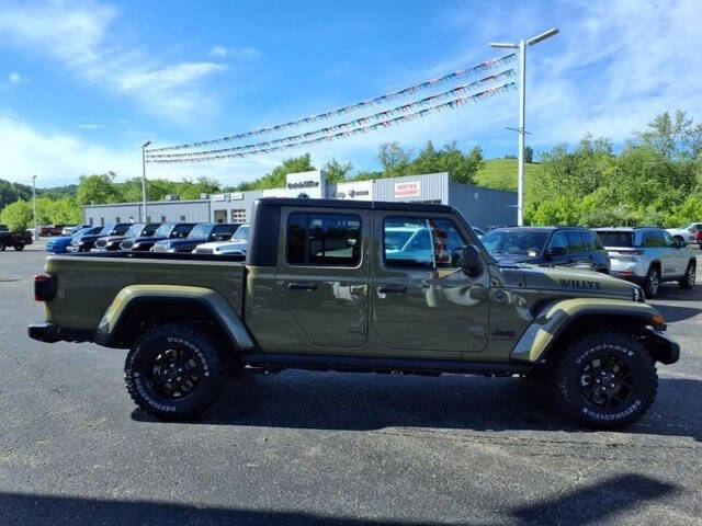 2025 Jeep Gladiator Willys